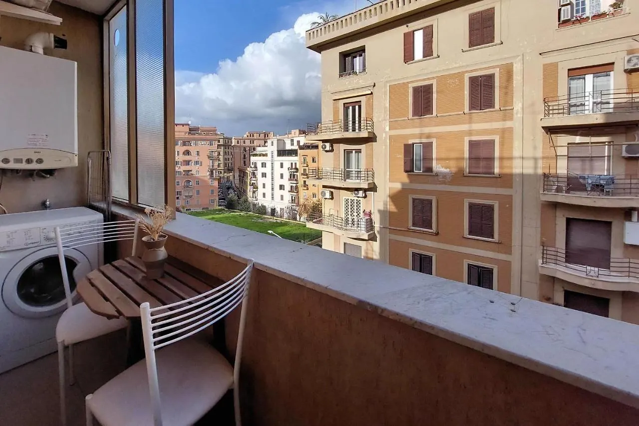 Apartment Fidenza By Halldis Rome